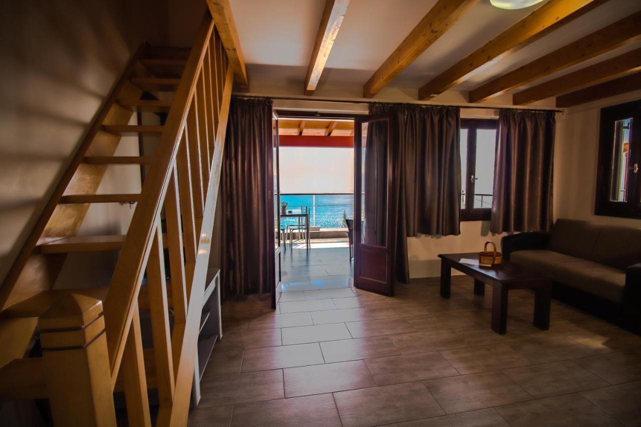 Ionion Fos Aparthotel Nikiana Exterior photo